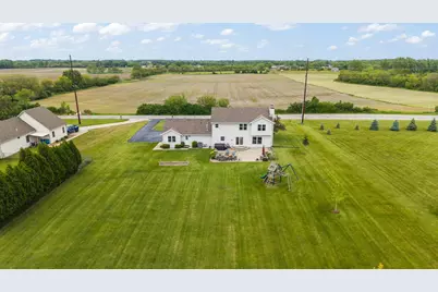 4489 E 101st Avenue, Crown Point, IN 46307 - Photo 4