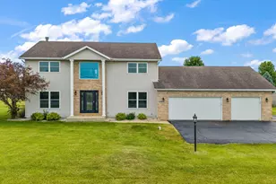 4489 E 101st Ave, Crown Point, IN 46307 - Photo 2