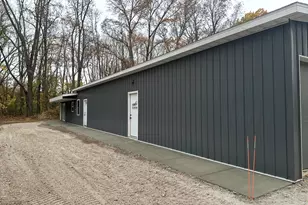 443 N 700 W, La Porte, IN 46350 - Photo 6