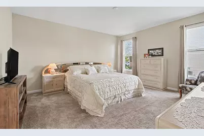 10458 Red Oak Drive, Saint John, IN 46373 - Photo 16