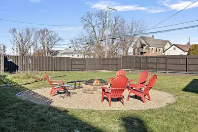 219 W 6th Street, Michigan City, IN 46360 - Photo 24