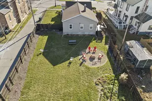 219 W 6th St, Michigan City, IN 46360 - Photo 28
