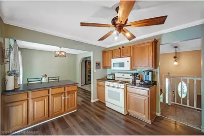 201 Brandt Place, Hobart, IN 46342 - Photo 8