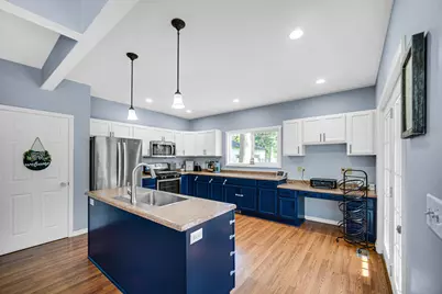 808 Lillian Street, Hobart, IN 46342 - Photo 4