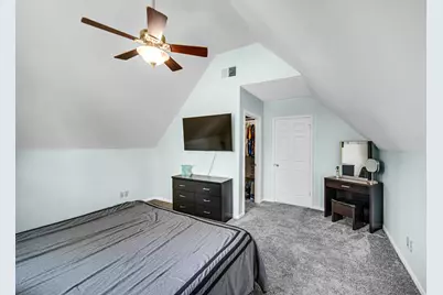 808 Lillian Street, Hobart, IN 46342 - Photo 10