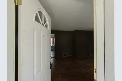 245 N Indiana Street, Griffith, IN 46319 - Photo 4
