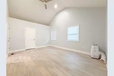 101 Van Buren Avenue, Hobart, IN 46342 - Photo 6