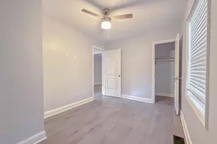 101 Van Buren Ave, Hobart, IN 46342 - Photo 20