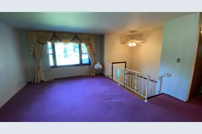2252 Four Seasons Pkwy, Crown Point, IN 46307 - Photo 16