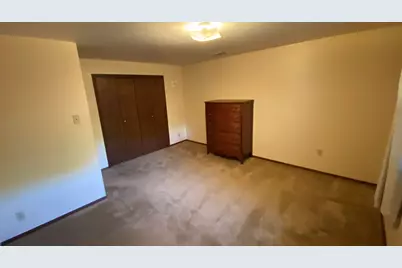 2252 Four Seasons Pkwy, Crown Point, IN 46307 - Photo 34