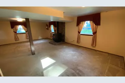 2252 Four Seasons Pkwy, Crown Point, IN 46307 - Photo 26