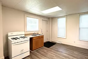 1201 Wabash St, Michigan City, IN 46360 - Photo 4