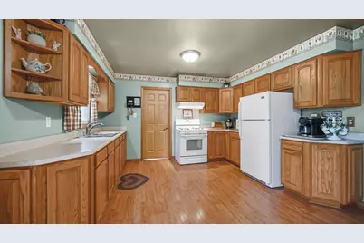 72 Maple Court, Hebron, IN 46341 - Photo 10
