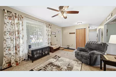 72 Maple Court, Hebron, IN 46341 - Photo 4
