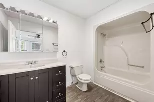 1202 Washington St, Michigan City, IN 46360 - Photo 12