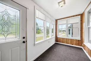 1202 Washington St, Michigan City, IN 46360 - Photo 2