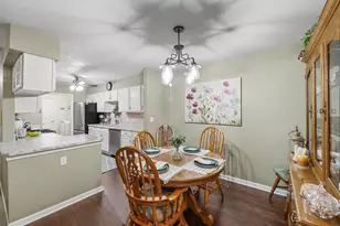 690 Hidden Oak Trail, Hobart, IN 46342 - Photo 6