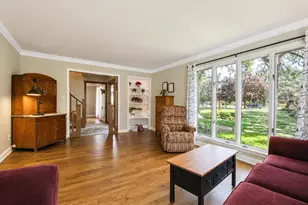 11745 S Oakridge Dr, Saint John, IN 46373 - Photo 8