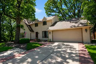 11745 S Oakridge Dr, Saint John, IN 46373 - Photo 2