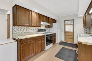 6168 W 370 N, La Porte, IN 46350 - Photo 8