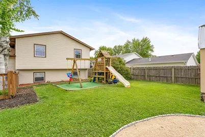 1850 W 99th Avenue, Crown Point, IN 46307 - Photo 30