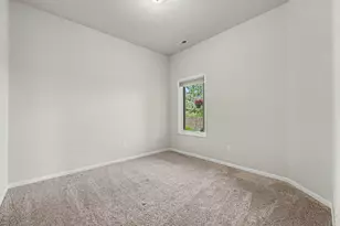 10115 Texas Ln, Crown Point, IN 46307 - Photo 12