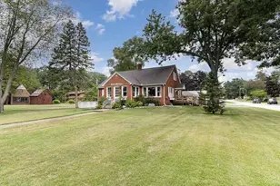 312 Wilshire Ave, Michigan City, IN 46360 - Photo 2