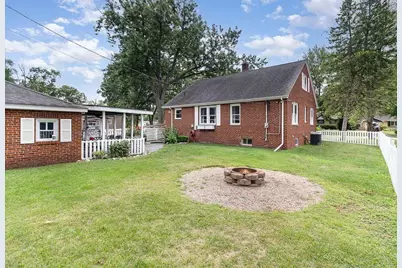 312 Wilshire Avenue, Michigan City, IN 46360 - Photo 4