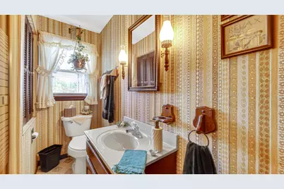 5567 N 350 E, Rolling Prairie, IN 46371 - Photo 16