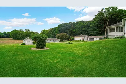 5567 N 350 E, Rolling Prairie, IN 46371 - Photo 36