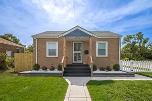 2200 Rhode Island St, Gary, IN 46407 - Photo 1