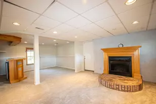 184 S 200 W, Valparaiso, IN 46385 - Photo 22