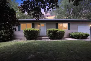 222 Greenwood Dr, La Porte, IN 46350 - Photo 2
