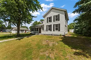 103 N Illinois St, Hanna, IN 46340 - Photo 2
