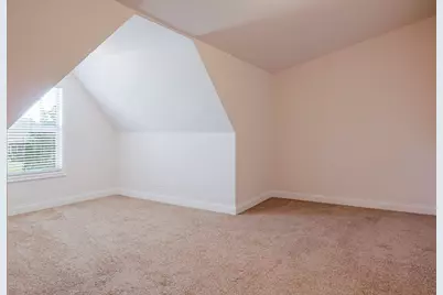 7490 E 103rd Avenue, Crown Point, IN 46307 - Photo 16
