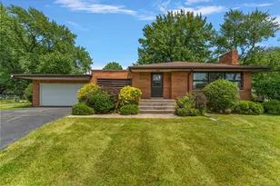 701 Pearson Rd, Westchester Township, IN 46304 - Photo 1