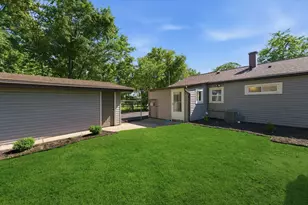 7740 Bertram Ave, Hammond, IN 46324 - Photo 12