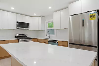 7740 Bertram Avenue, Hammond, IN 46324 - Photo 6