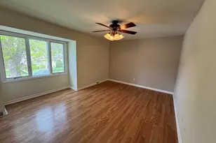 7933 Jefferson Ave, Munster, IN 46321 - Photo 6