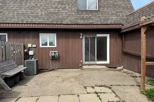 7933 Jefferson Ave, Munster, IN 46321 - Photo 14