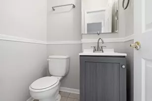 7933 Jefferson Ave, Munster, IN 46321 - Photo 8