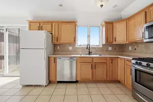 7933 Jefferson Ave, Munster, IN 46321 - Photo 6