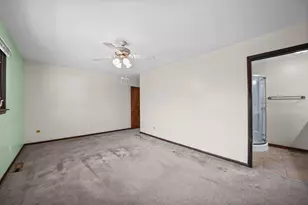 1045 Heather Ln, Munster, IN 46321 - Photo 18