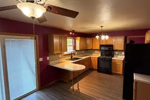 1622 Port Cove Dr, Chesterton, IN 46304 - Photo 12