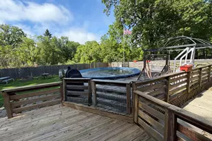 1622 Port Cove Dr, Chesterton, IN 46304 - Photo 4