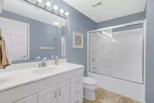 2400 E 9th Pl, Hobart, IN 46342 - Photo 22