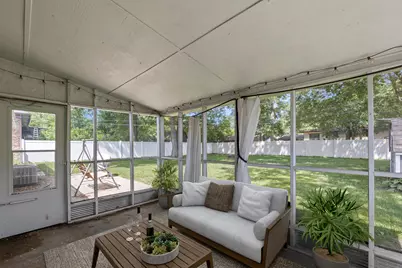 2853 Teresa Street, Portage, IN 46368 - Photo 6