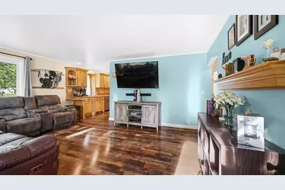 1113 Begonia Street SE, Demotte, IN 46310 - Photo 2