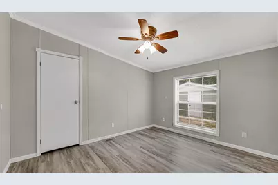 11983 N 330 E, Thayer, IN 46381 - Photo 14