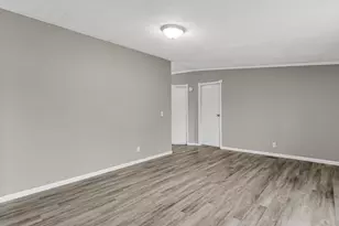 11983 N 330 E, Thayer, IN 46381 - Photo 4